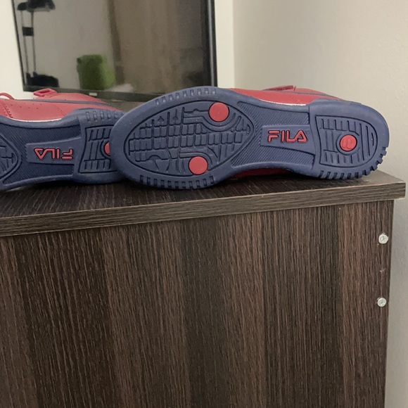 Sneakers - Picture 6 of 6